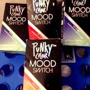 PuNkY Colour MoodSwitch